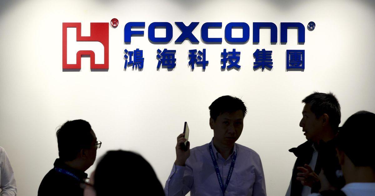 OpenAI se asocia con Foxconn para diseñar hardware de IA