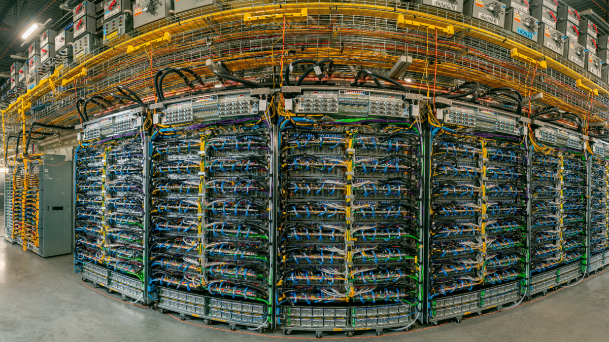 AI Hypercomputer y Axion