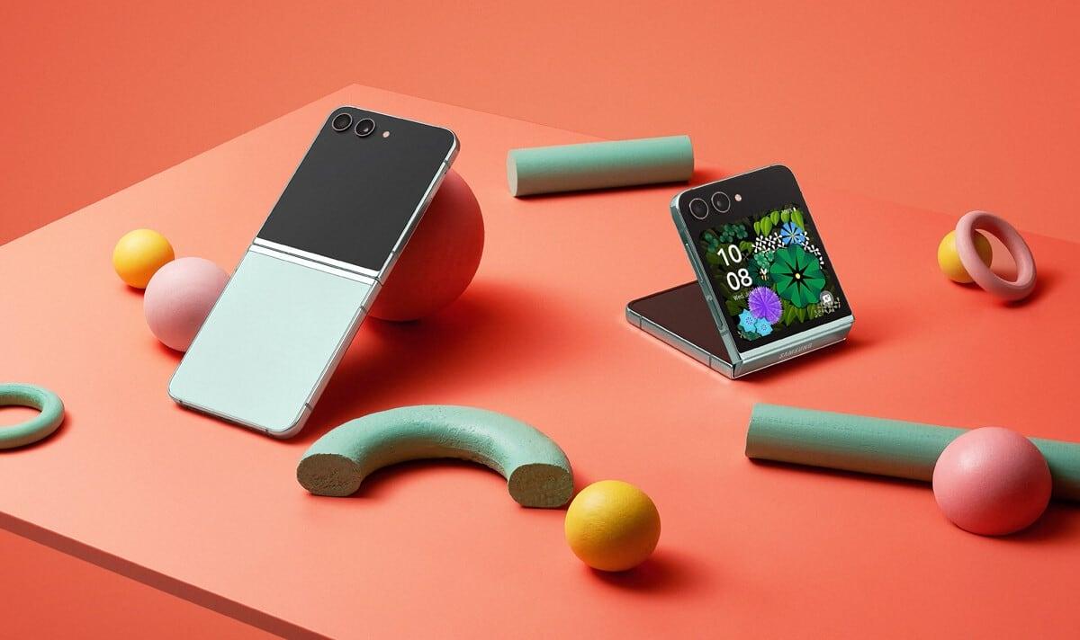 Primer iPhone plegable tipo libro Primer iPhone plegable tipo libro