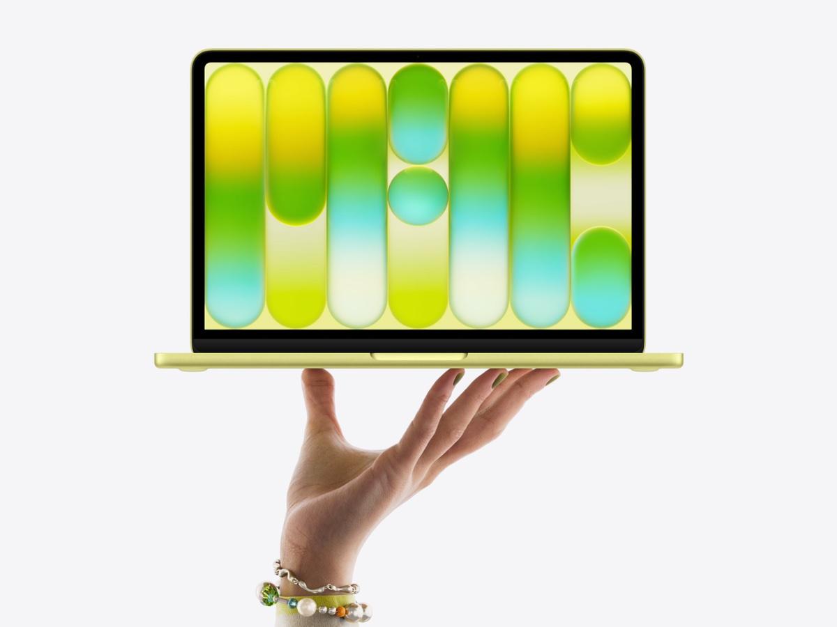 MacBook Neo portátil económico con 8 GB de RAM Detalle del MacBook Neo con 8 GB de RAM