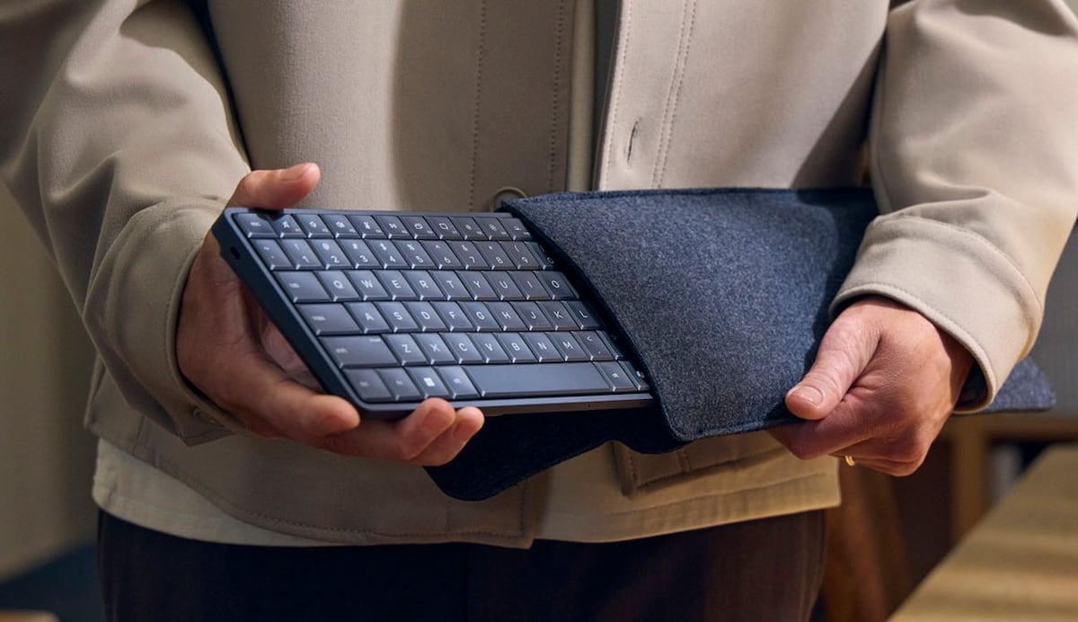 PC con IA integrado en teclado PC con IA integrado en teclado