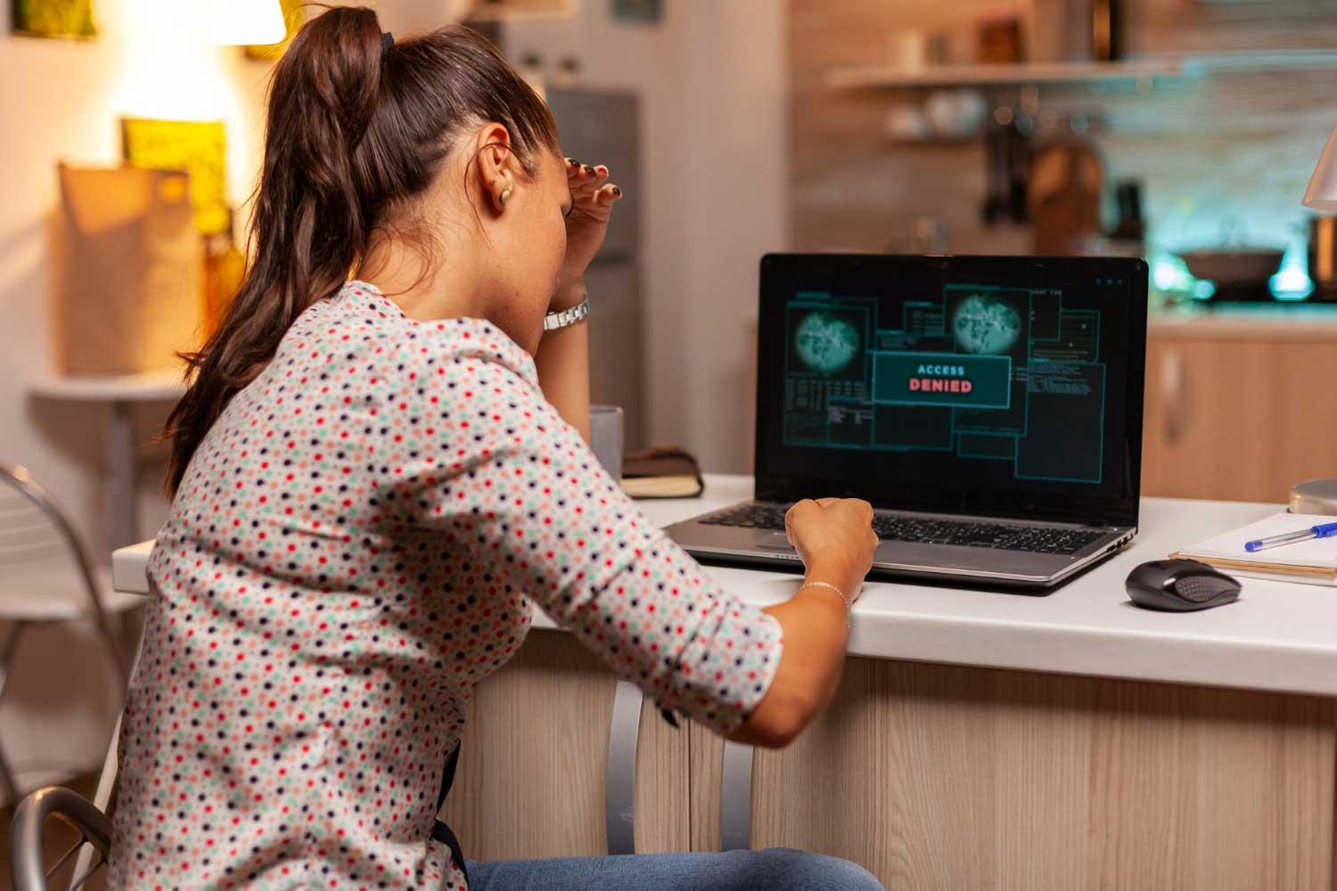 Seguridad en redes inalámbricas abiertas Riesgos de WiFi pública