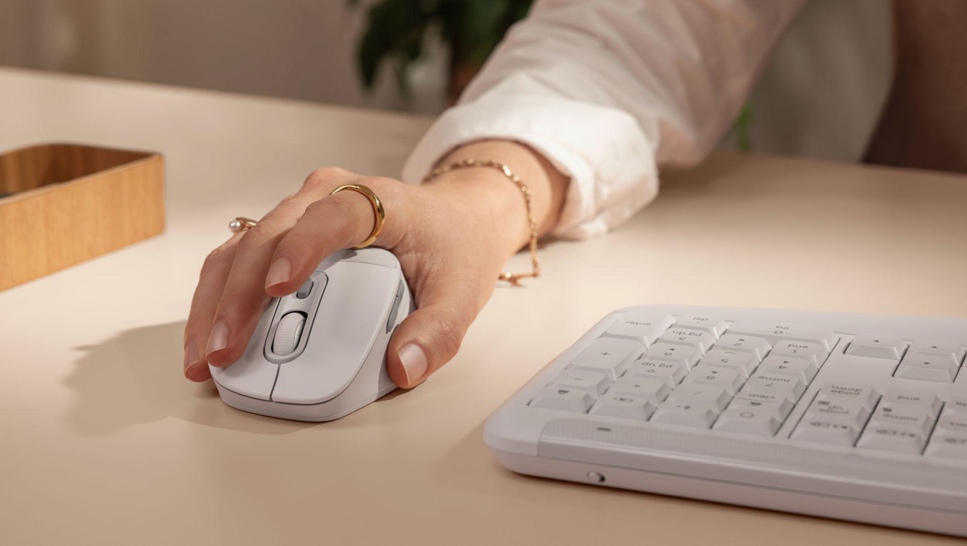 Disponibilidad Signature Comfort Plus Colores gama Logitech Signature Comfort Plus
