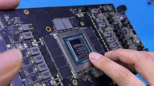 RTX 4090 falsas con chips de plástico