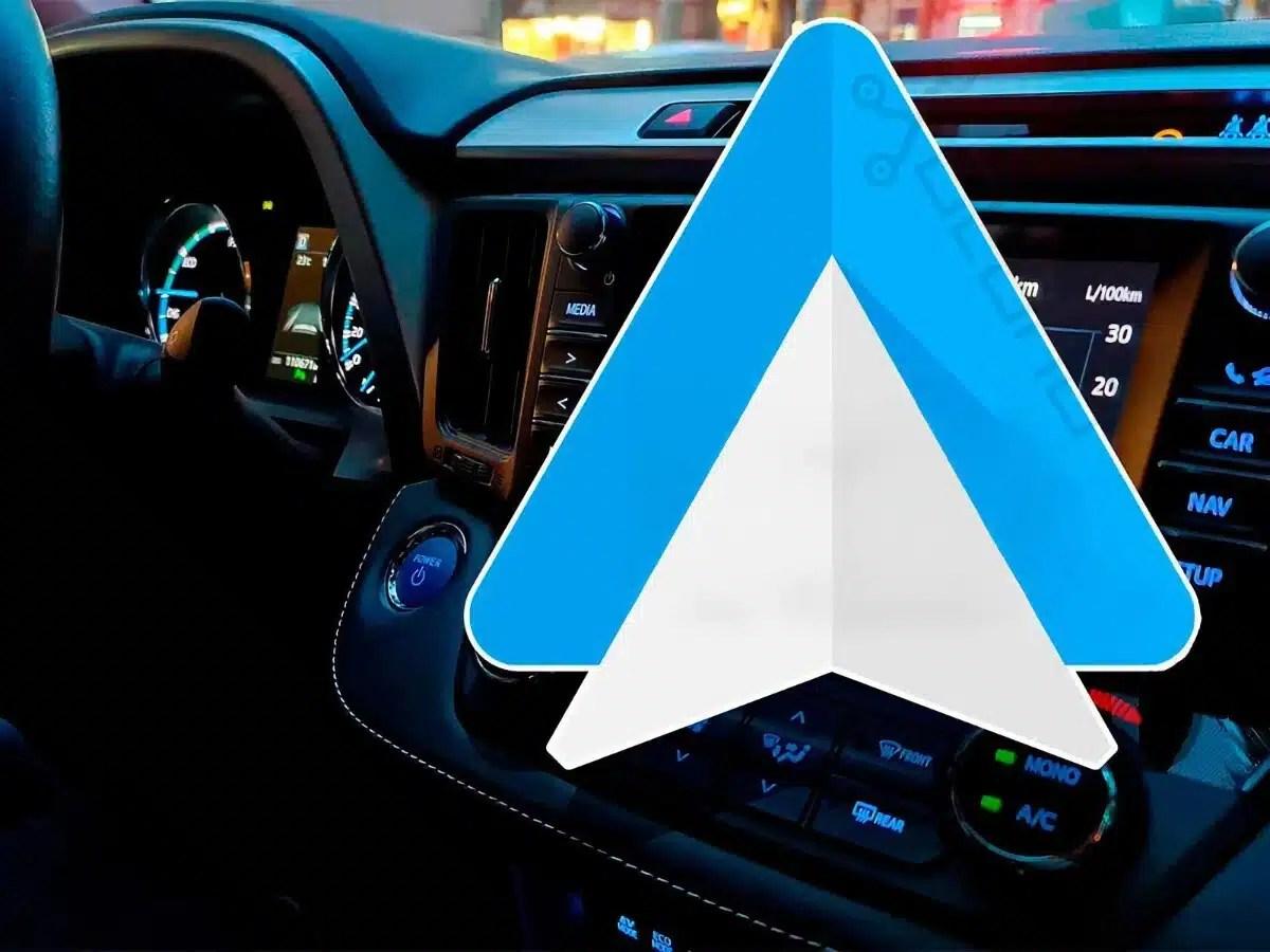Comparativa de velocidad y límite en Android Auto Android Auto con velocímetro y límite de velocidad