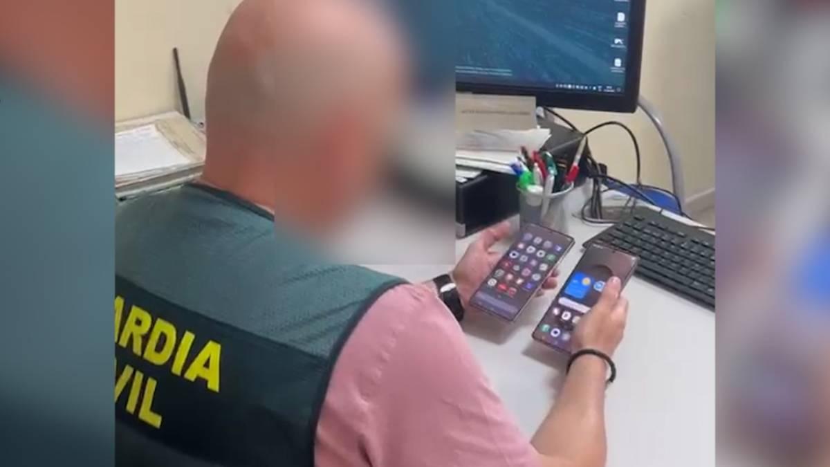 Detenidos por estafa con teléfonos móviles Detenidos por estafa con teléfonos móviles
