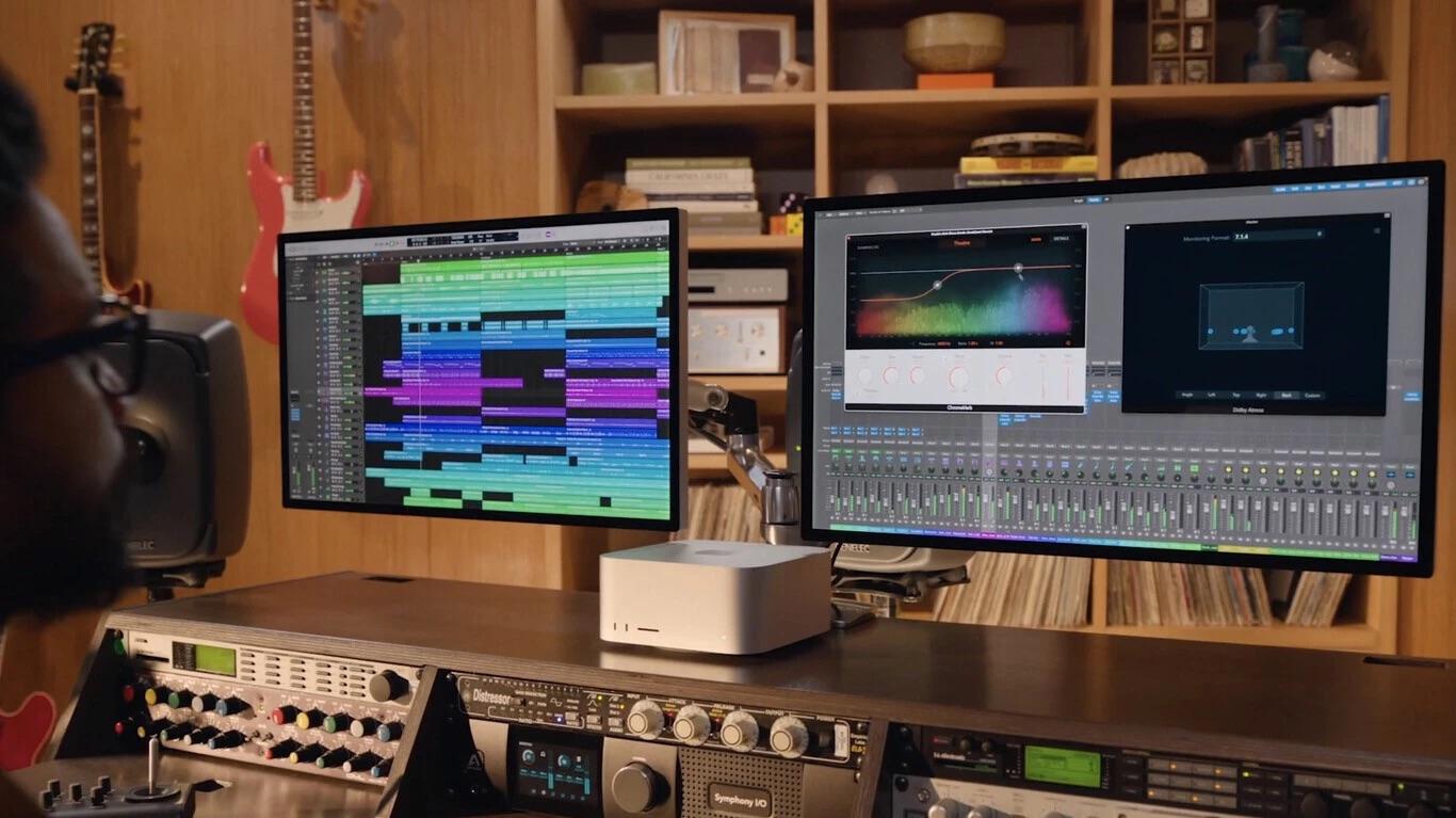 Procesador M5 Ultra, el corazón del nuevo Mac Studio Chip M5 Ultra de Apple sobre fondo oscuro