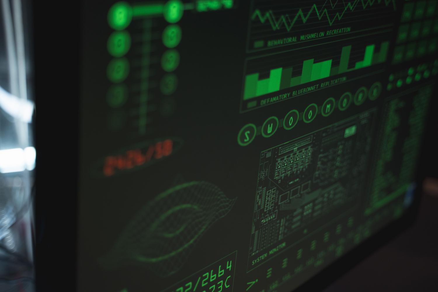 Interfaz de seguridad informática y protección de datos en una pantalla, representando la fase de DevSecOps y auditorías de seguridad. Interfaz de seguridad informática y protección de datos en una pantalla, representando la fase de DevSecOps y auditorías de seguridad.